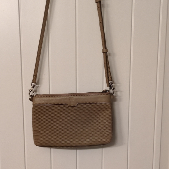 Elegant Tan Crossbody Bag - Picture 1 of 5